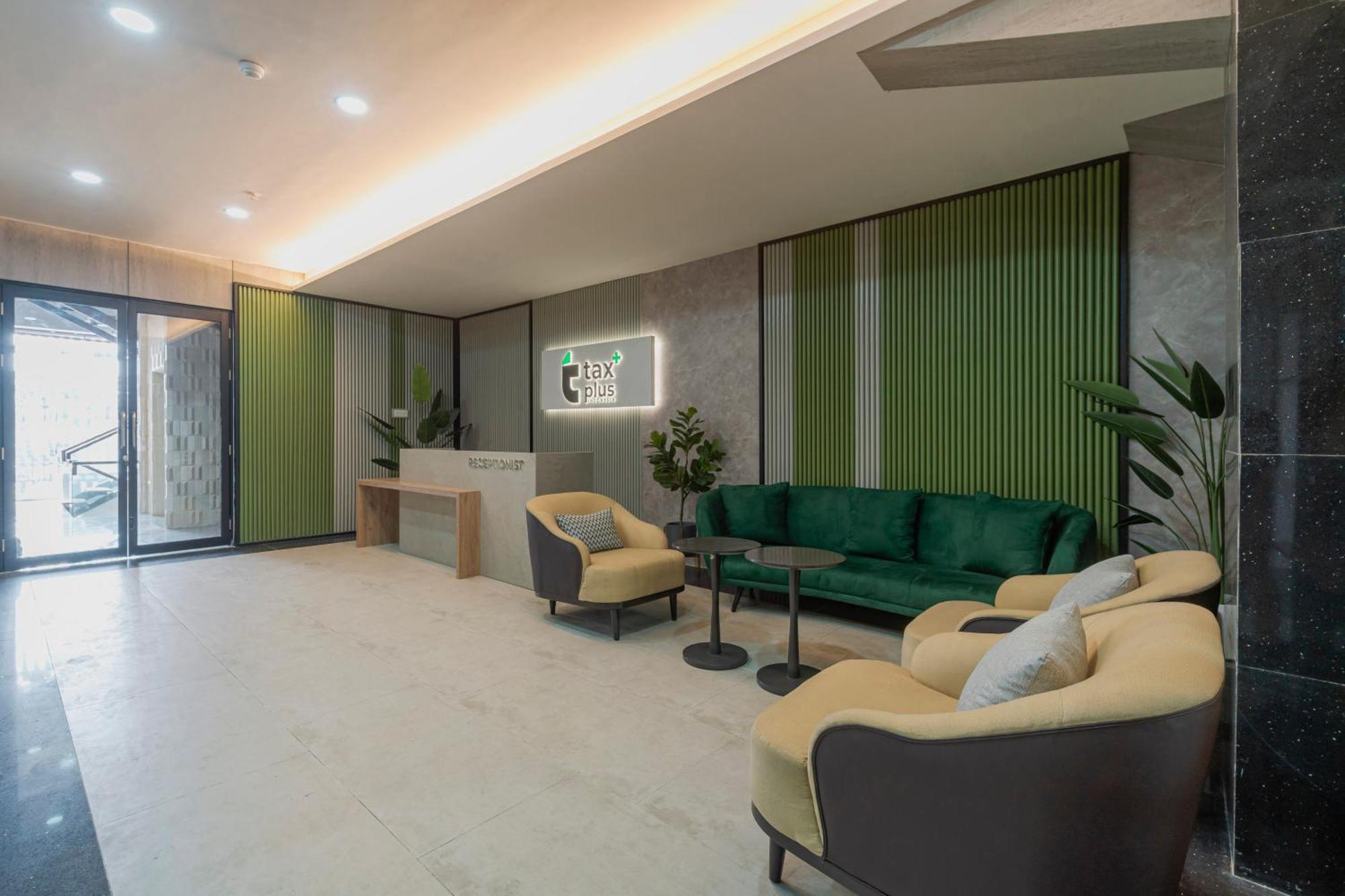 Stay.Vie Hotel Surabaya Buitenkant foto