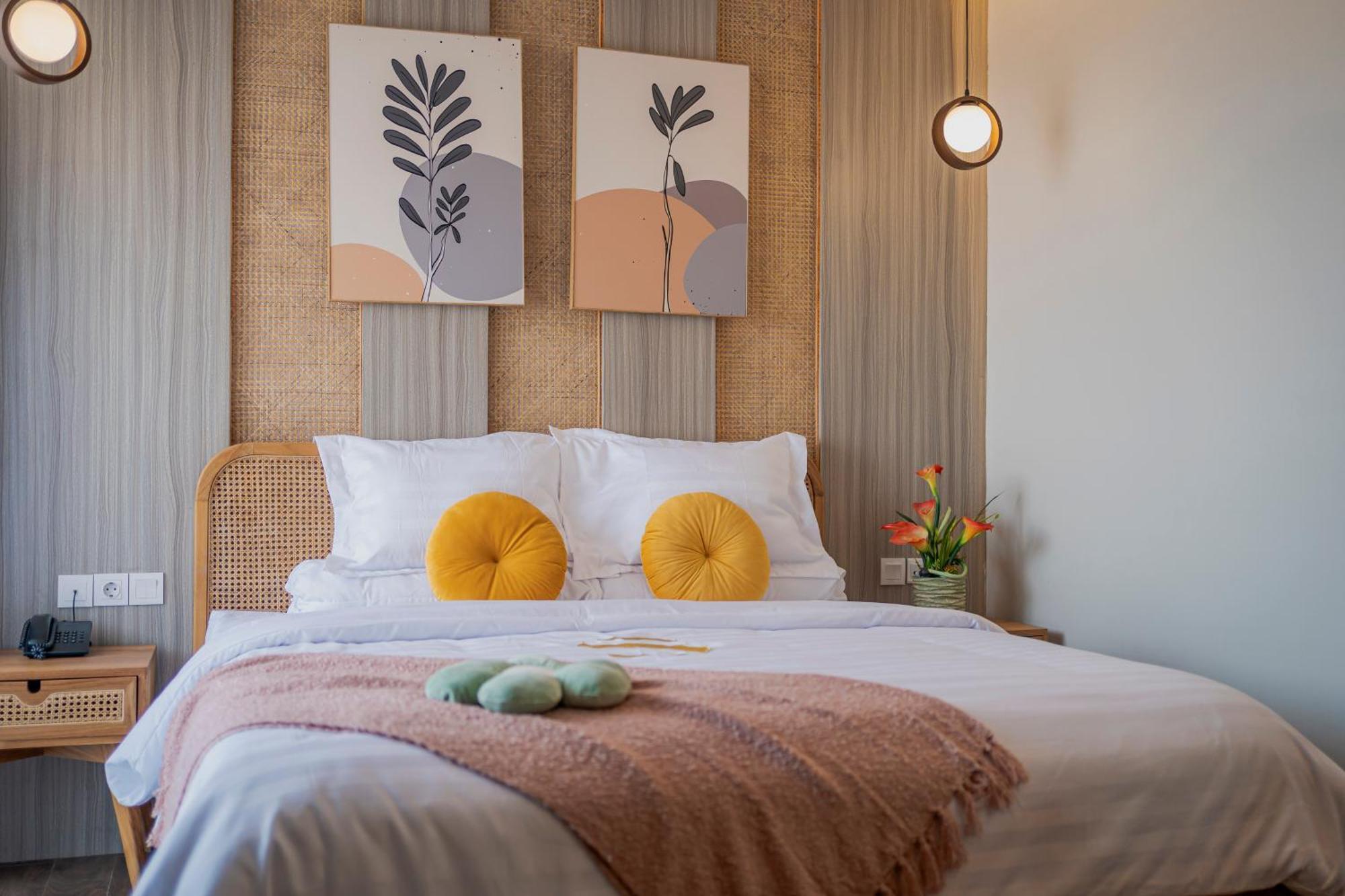 Stay.Vie Hotel Surabaya Buitenkant foto